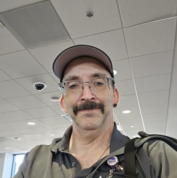 Meet your Posher, Michael - Picture 1 of 1